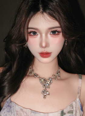 高级感重工银色耳饰项链套装