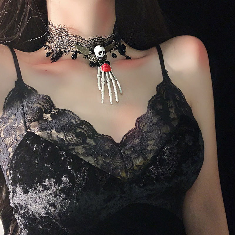 复古哥特风骷髅头蕾丝项链女暗黑鬼爪流苏锁骨链choker洛丽塔颈链