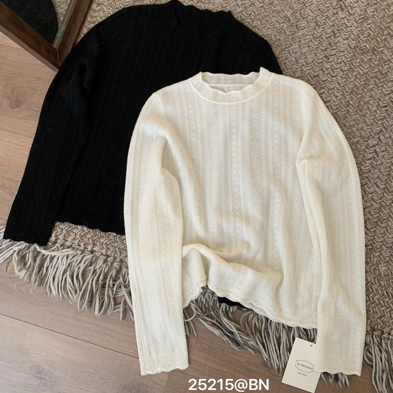 秋冬花边蕾丝打底衫长袖T恤