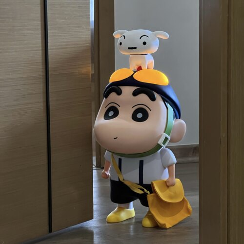 蜡笔小新发光校服超大号手办