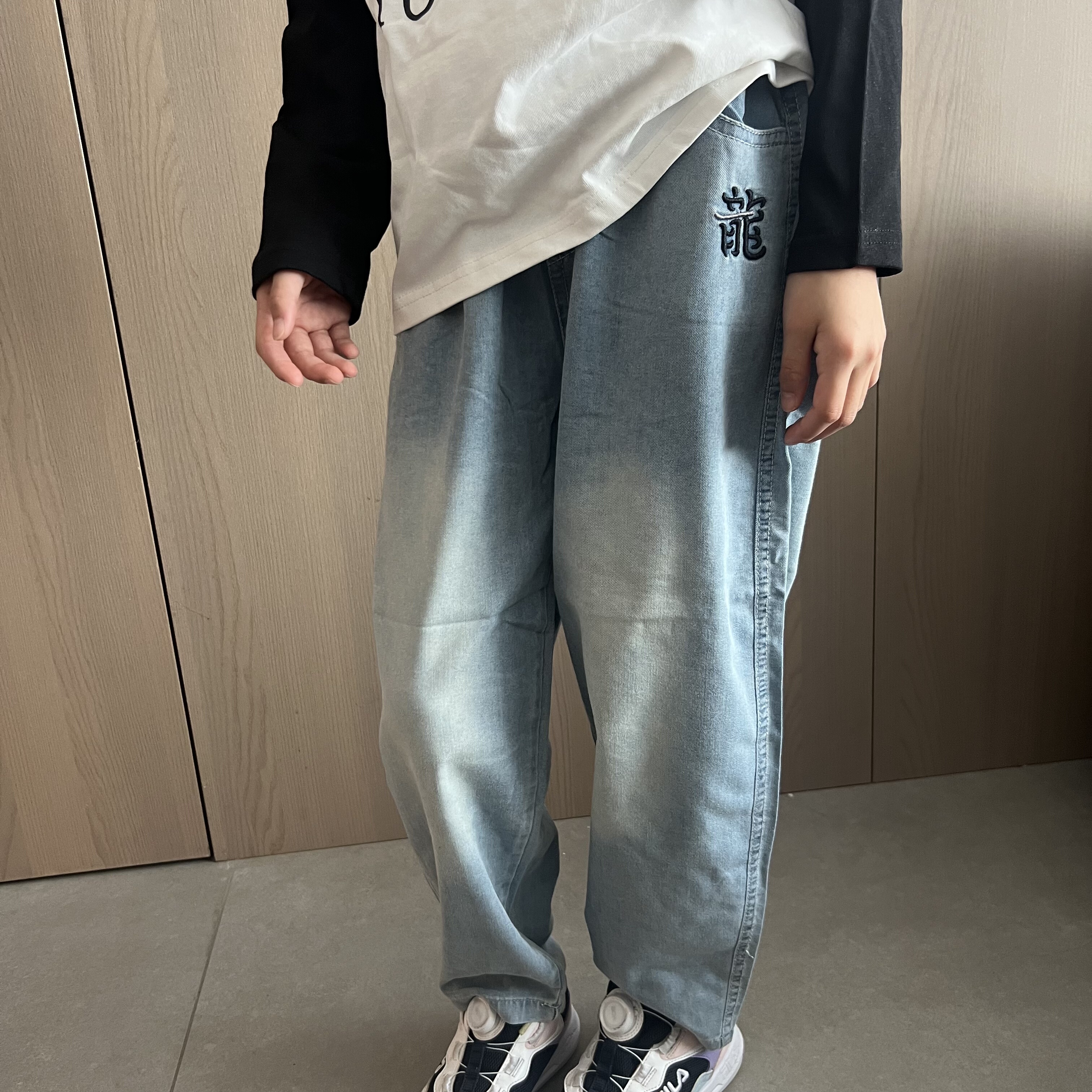 2101 开学秋装薄款男女童儿童裤子中大童装宽松休闲长裤牛仔裤子