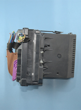沃尔沃S90BCMS60S80保险丝盒XC40XC60XC90车身电脑板28087582