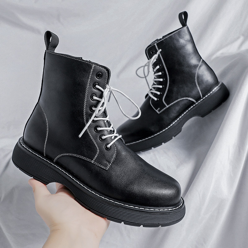 夏季马丁靴男黑色厚底白鞋带时尚工装鞋圆头青年车缝线短筒机车靴