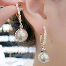 2025年新款 防丢耳扣 潮气质百搭珍珠白色耳环高级感耳饰女轻奢法式