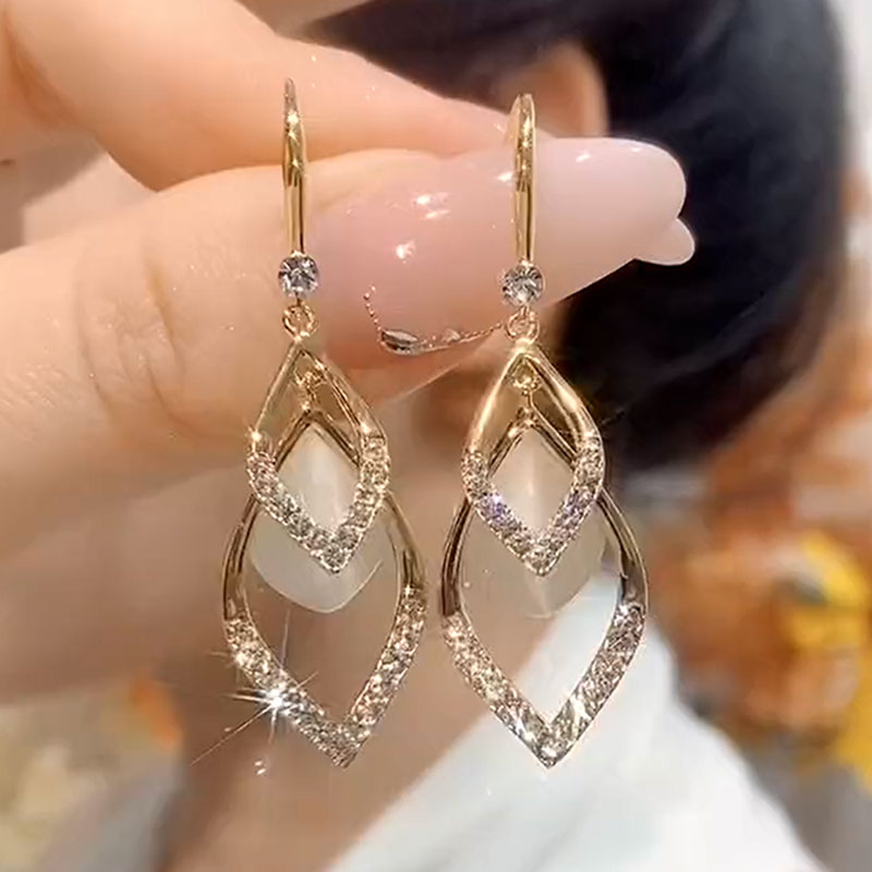 轻奢高级感菱形锆石耳环小众设计