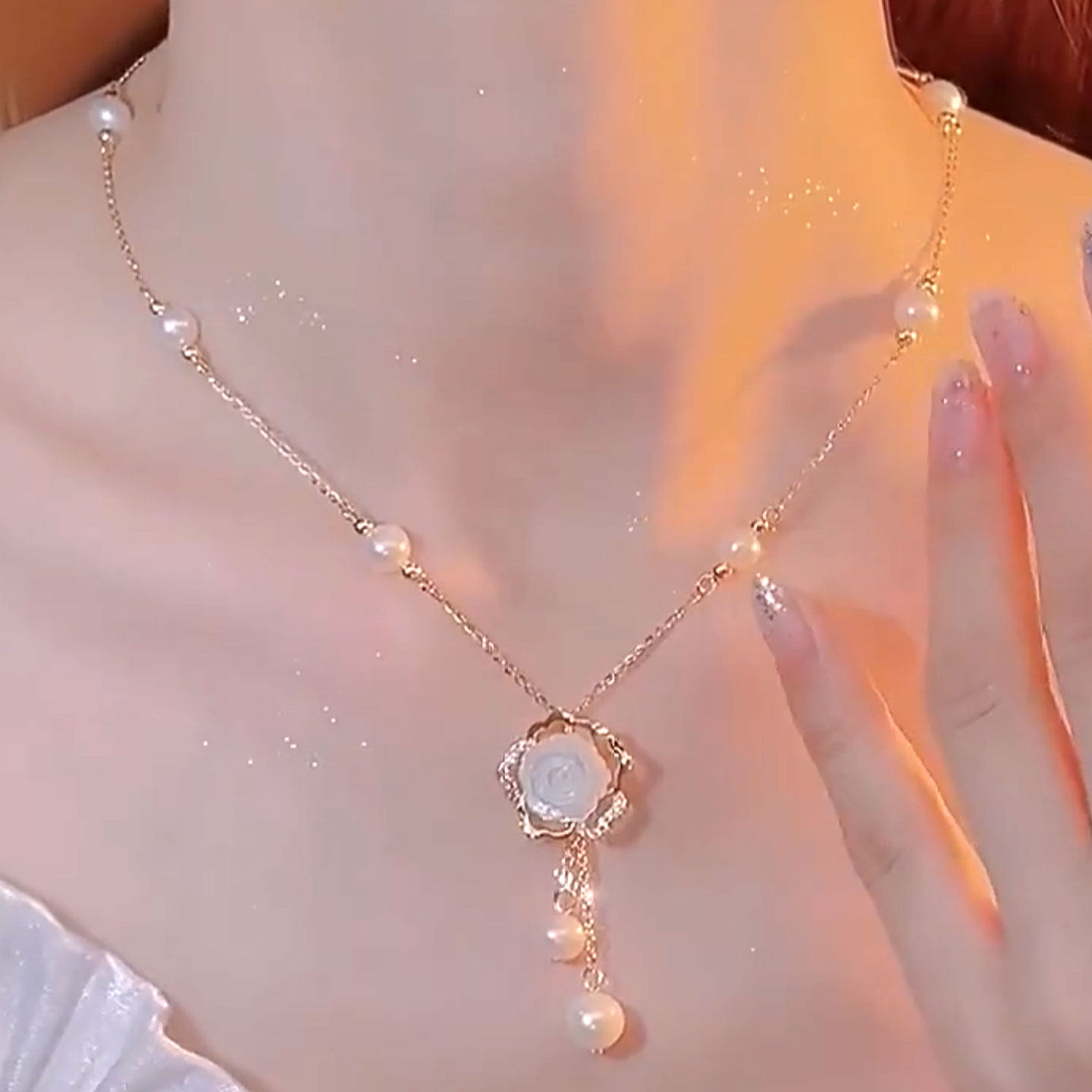 法式高端风花瓣珍珠流苏锁骨链女