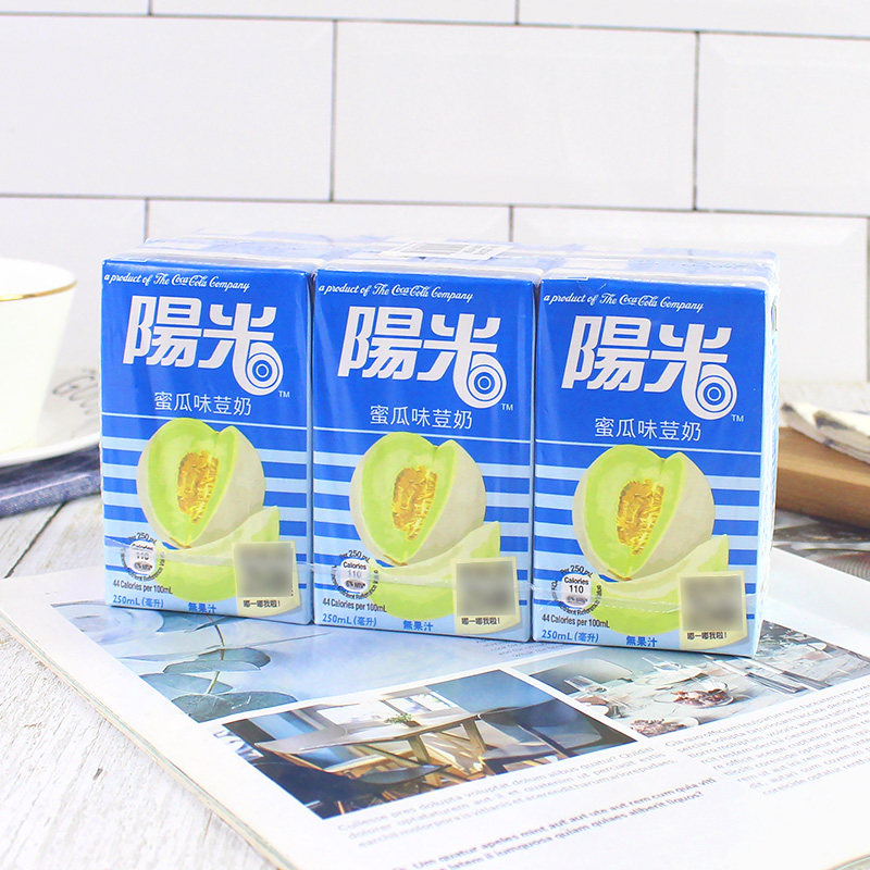 香港进口 阳光蜜瓜豆奶饮料哈密瓜果味早餐休闲网红饮品250ml*6盒
