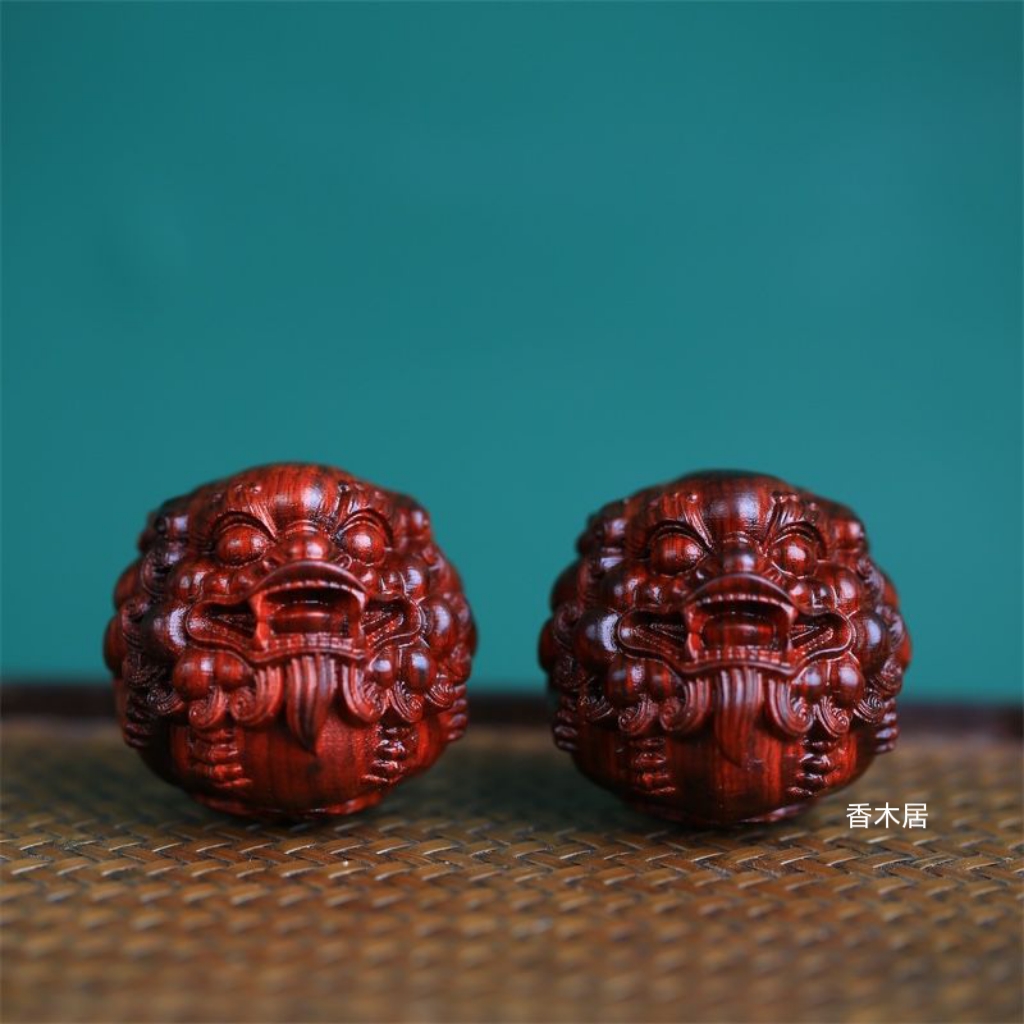 小叶紫檀貔貅手球木雕瑞兽保健球红木中老人男士保健把玩文玩送礼