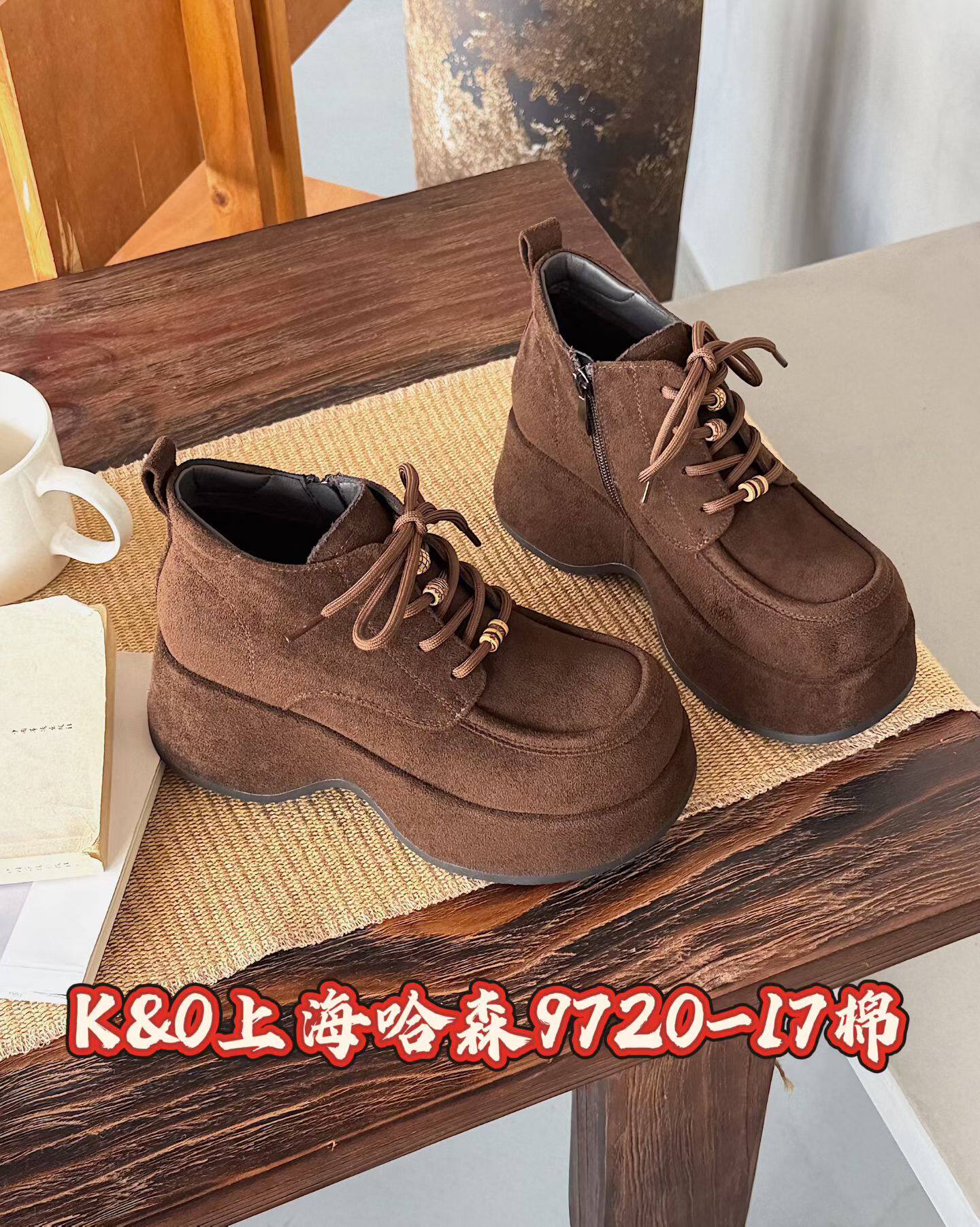 专柜正品真皮女鞋2025新款厚底全皮品牌马丁靴时尚加绒棉鞋皮短靴
