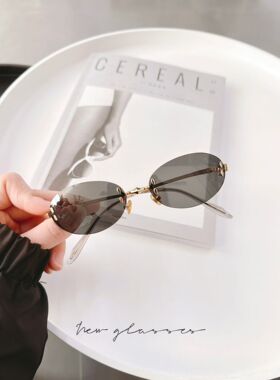 韩版无框椭圆浅灰色太阳镜女jennie无框圆框y2k辣妹墨镜防紫外线