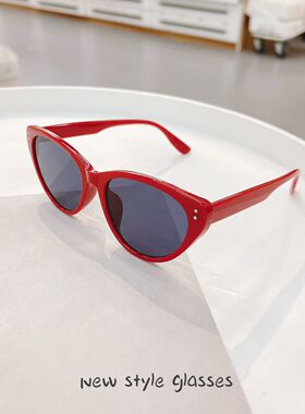 2026新款猫眼户外红色墨镜男女款复古高级感防紫外线时尚太阳镜潮