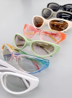 冬季白框浅灰色绿色墨镜女复古Y2K辣妹骑行运动太阳镜男潮配近视