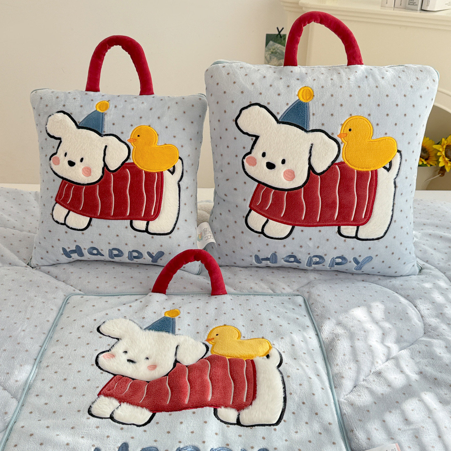 牛奶绒汽车抱枕被多功能手提午睡毛绒毯沙发靠垫办公室学生午休被,居家布艺,抱枕被,淘宝优惠券,粉丝福利购,淘宝优惠卷