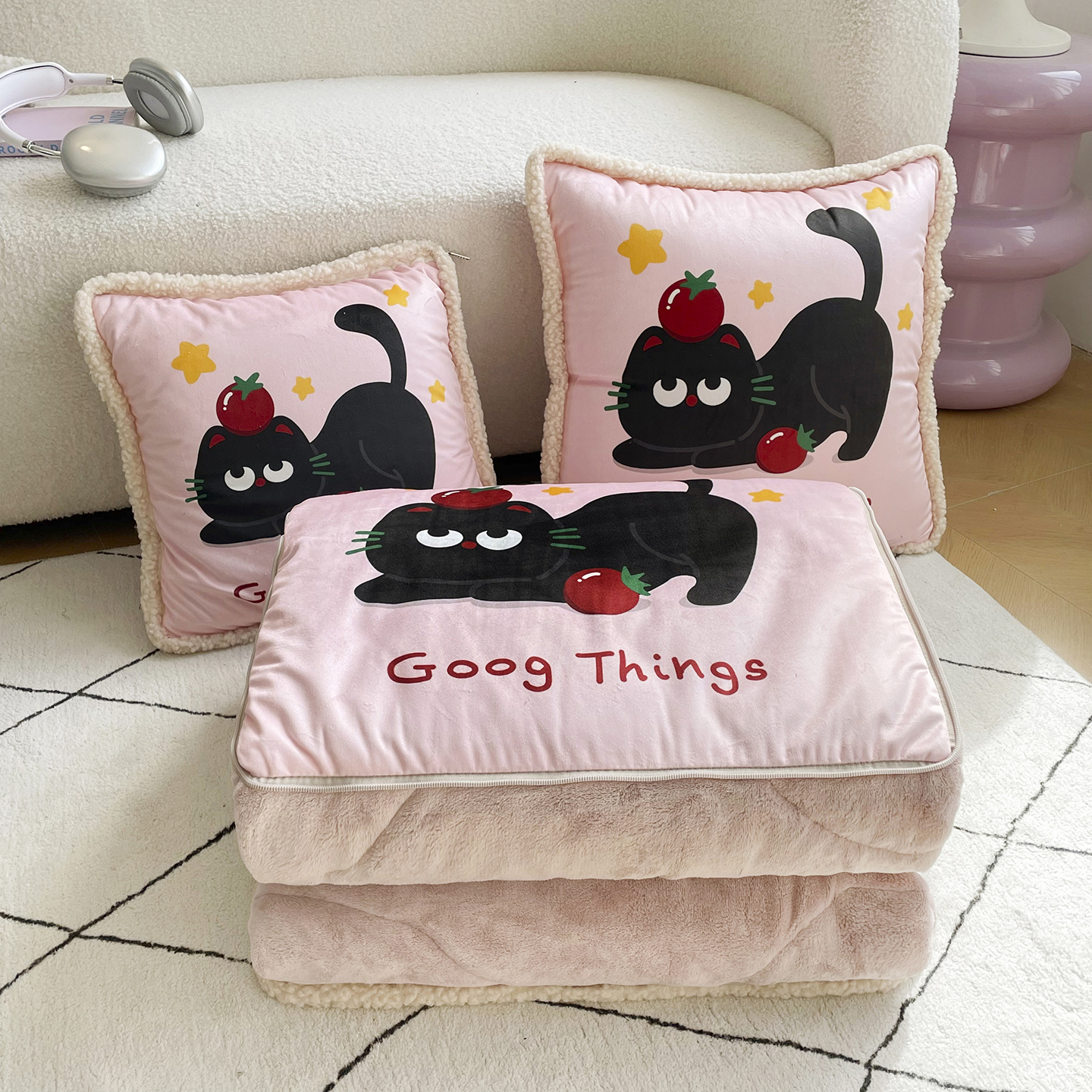 牛奶绒抱枕被子两用二合一加厚