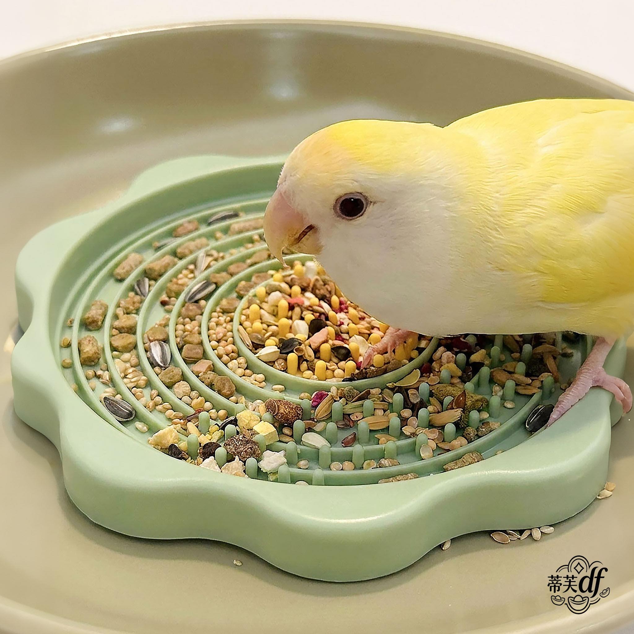 鹦鹉食盒大容量小鸟食盘牡丹虎皮玄凤丰容玩具觅食盘鹦鹉喂食器图片