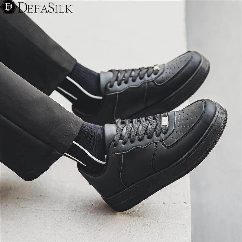 남성 신발 봄 여름 신상 블랙 남성 퓨어 블랙 주방 작업 미끄럼 방지 방수 트렌디 슈즈 캐주얼 스니커즈