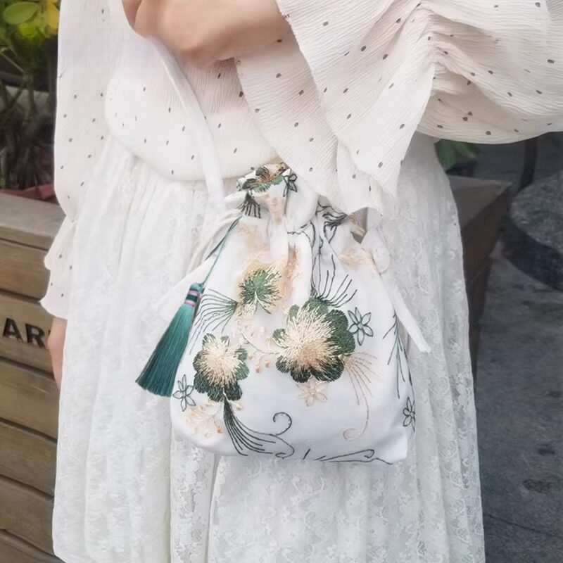 汉服包包古风刺绣蕾丝包儿童手提斜挎民族风夏季女士抽绳棉布袋包