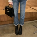 ②Black
