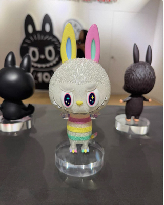 （正品）十周年 展览zimomo sundance 白彩 史毛毛