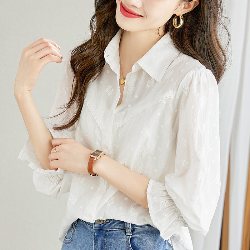 刺绣纯棉宽松长袖通勤衬衫女