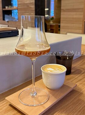 简约收口红酒杯高级感