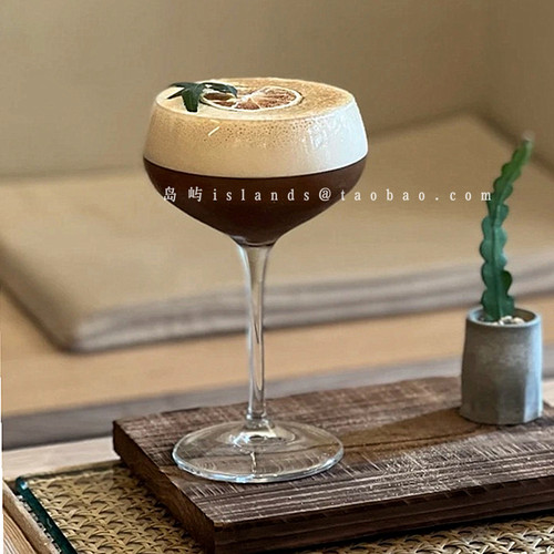 复古ins风特调鸡尾酒杯