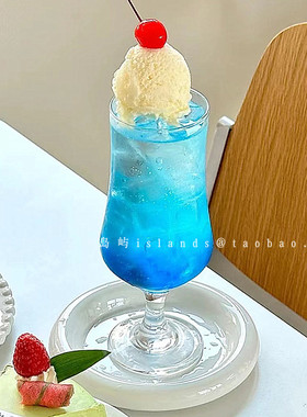 ins风玻璃收腰鸡尾酒杯