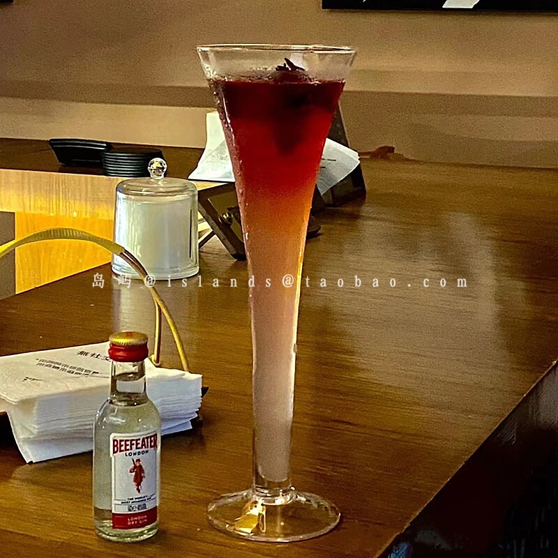 创意个性喇叭鸡尾酒杯