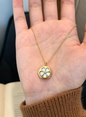 轻奢贝母四叶草圆牌项链女小众设计高级感锁骨链百搭不易掉色配饰