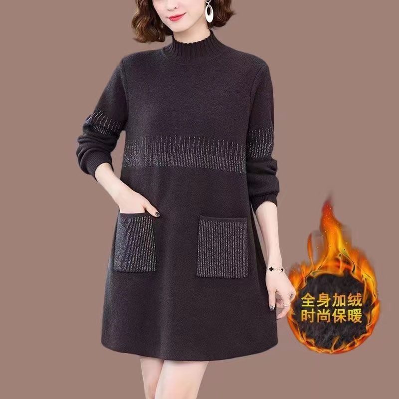 妈妈装女冬季半高领加绒加厚毛衣中长款宽松大码一体绒针织打底衫