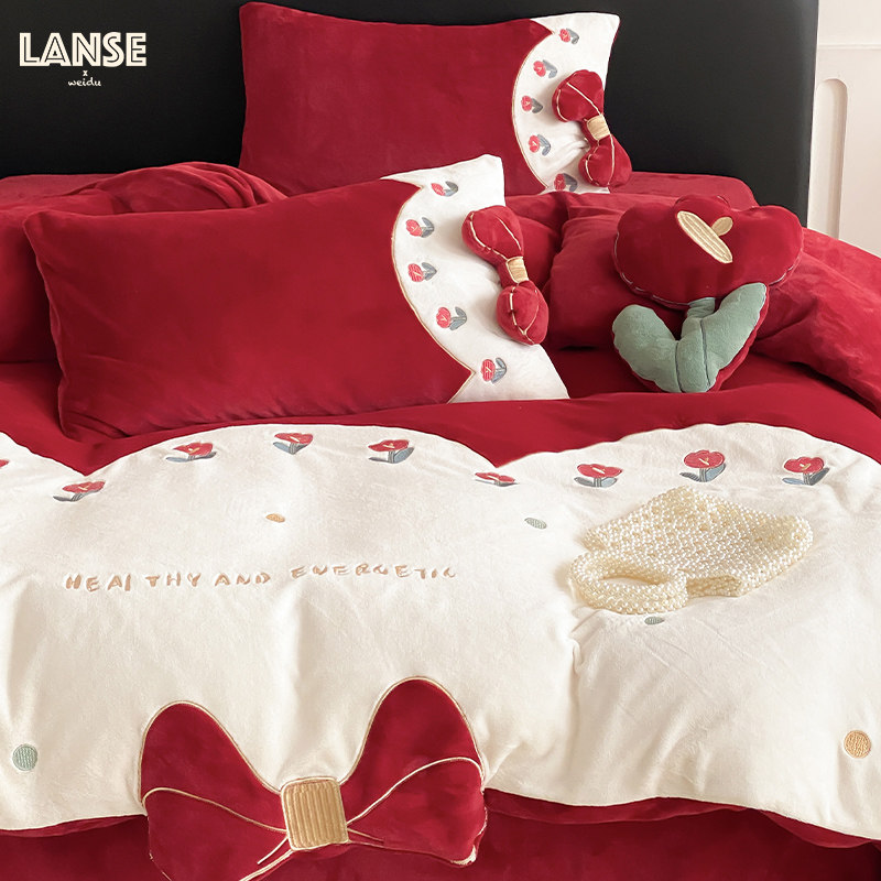 冬天牛奶绒四件套花朵刺绣喜庆红色结婚被套保暖加厚珊瑚绒床单
