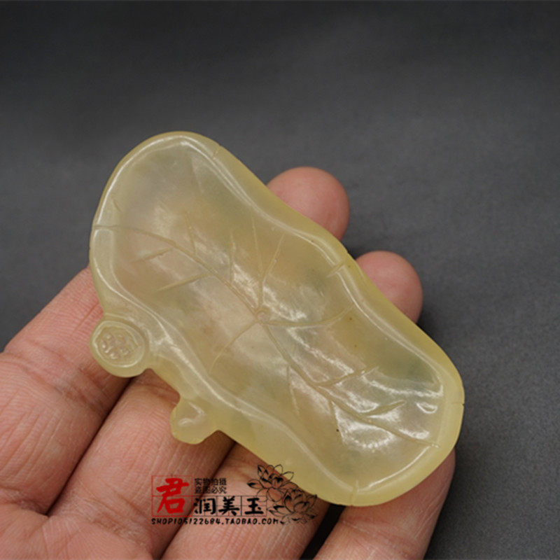 岫玉笔洗玉佩仿古雕刻荷花小摆件文艺风玉笔洗书房摆台古玩收藏
