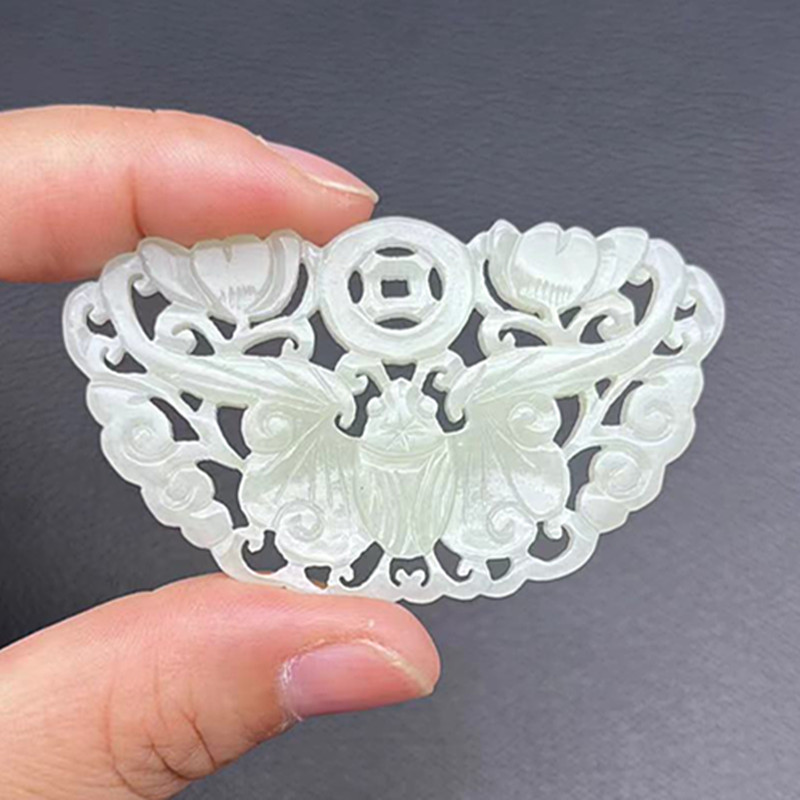 和田玉蝴蝶吊坠挂件仿古镂空拉丝雕刻福在眼前玉佩玉坠毛衣坠腰佩