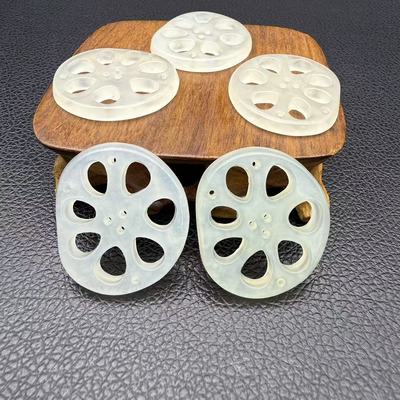 岫玉藕片吊坠挂件莲菜片玉佩玉坠男女款颈饰项链坠手工挂饰流苏