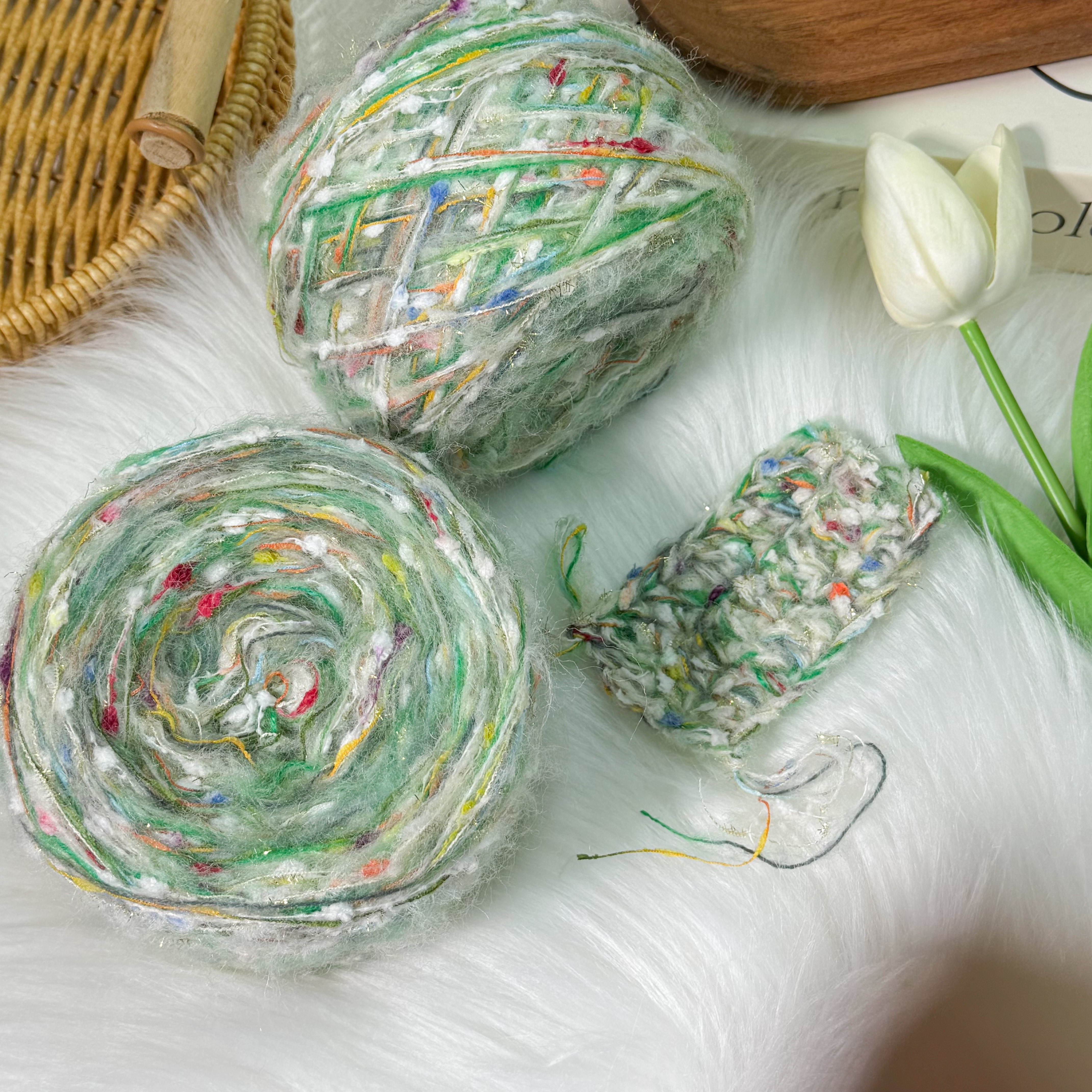 DIY特色手混线莫奈花园手工钩针编织包包发圈手账本毛线团子