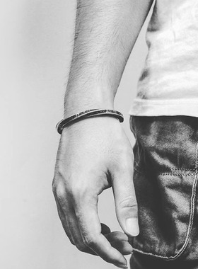 欧美维京钛钢手镯简约开口手环男女通用莫比乌斯个性复古配饰品