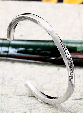 欧美时尚字母钛钢手镯 男女个性开口C型潮流手环复古风不掉色简约
