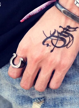 欧美风哥特马蹄造型钛钢戒指 个性U字母复古潮流时尚嘻哈个性饰品