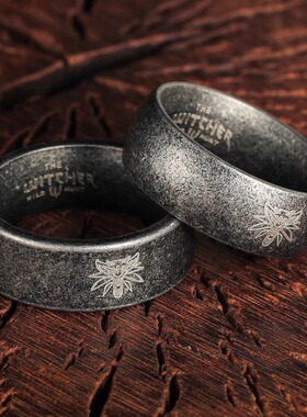 欧美复古做旧古银色TheWitcher3狼头钛钢戒指巫师3男士指环饰品