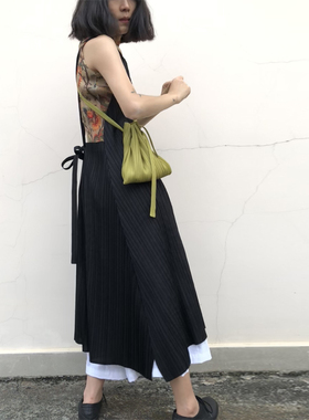 JT JANE /设计师款 褶皱  压褶背带裙