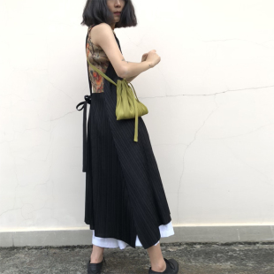 褶皱 设计师款 压褶背带裙 JANE