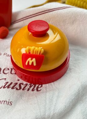 麦当劳铃铛手按抢答铃抢拍前台上菜餐桌铃叫人宠物按铃整蛊