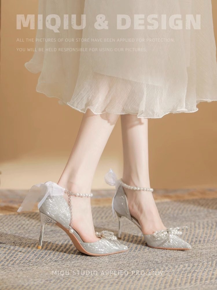 超仙绝美银色水晶婚鞋!主婚纱新娘鞋中空高跟单鞋小红书同款爆款