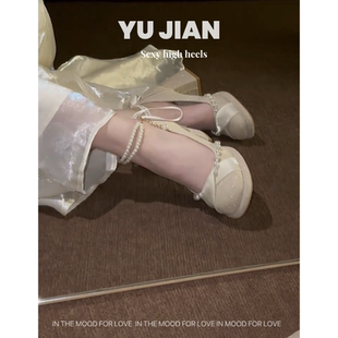 闪闪玛丽珍圆头婚鞋！婚纱新娘粗跟单鞋温柔晚晚风粗跟秀禾敬酒鞋