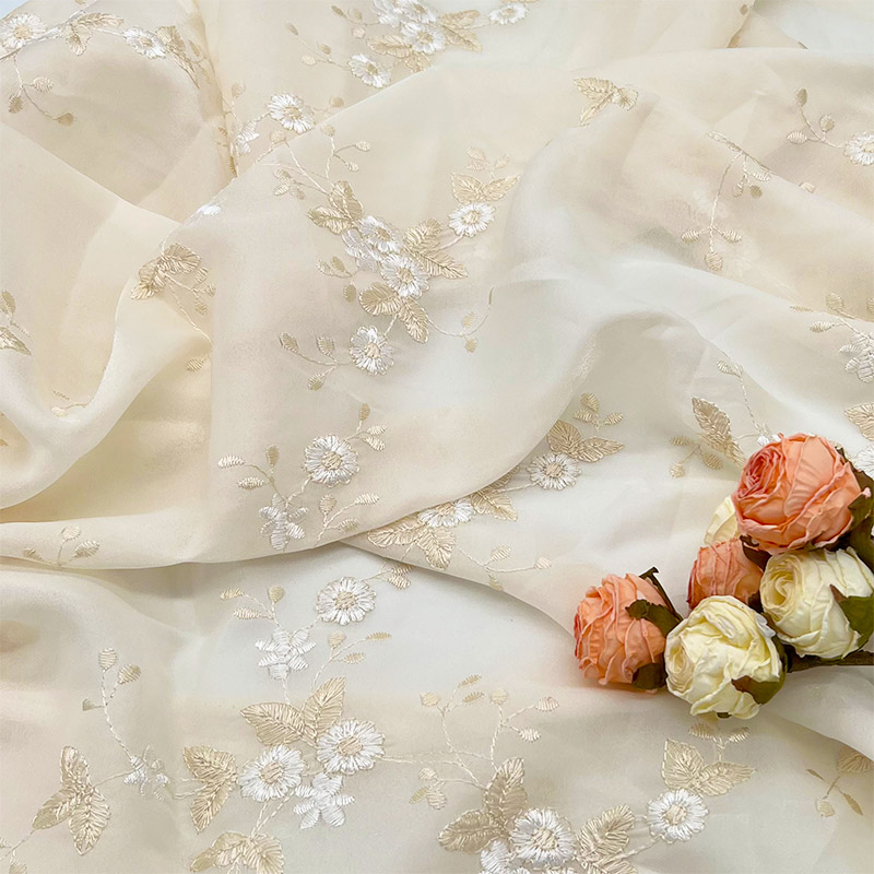 揚州紗刺繡布料漢服旗袍