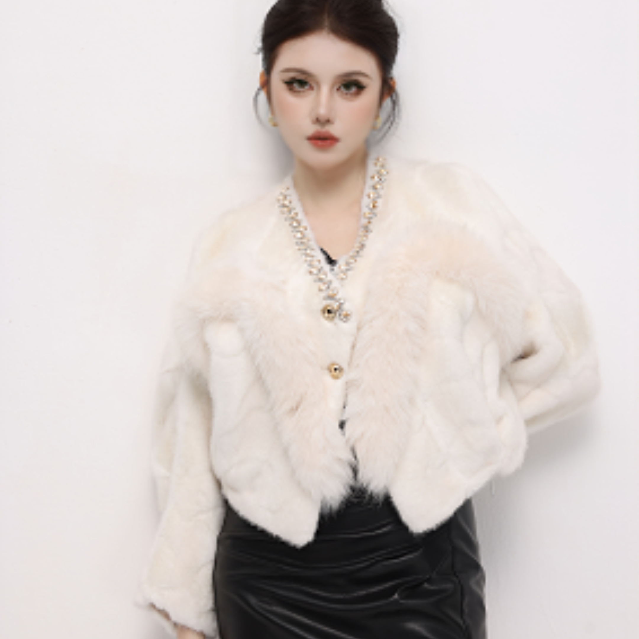 NIMOSHI【高定】冬季新款小香风重工钉珠设计气质显瘦短外套D0108