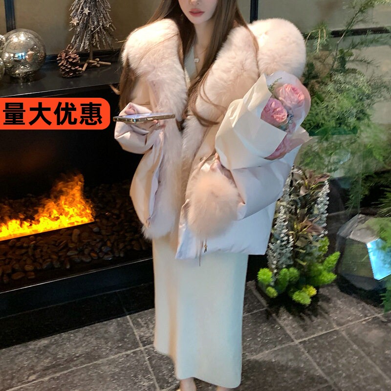 甜甜妹宝粉色大狐狸毛领白鸭绒羽绒服女连帽短款外套感秋冬