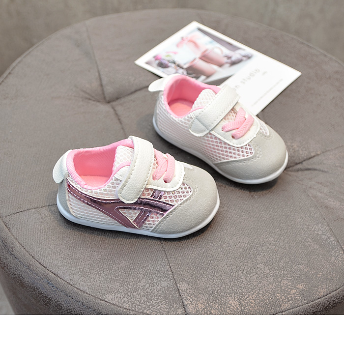 夏宝宝运动鞋男1-3岁软底防滑女6-12个月透气婴儿镂空学步鞋子