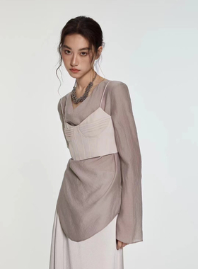 时尚灰色薄纱上衣吊带抹胸两件套女
