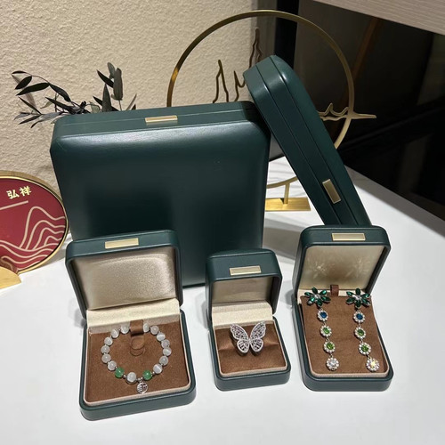 轻奢超纤羊皮首饰盒高级出口麂皮绒内里手镯手链项链戒指盒子高档